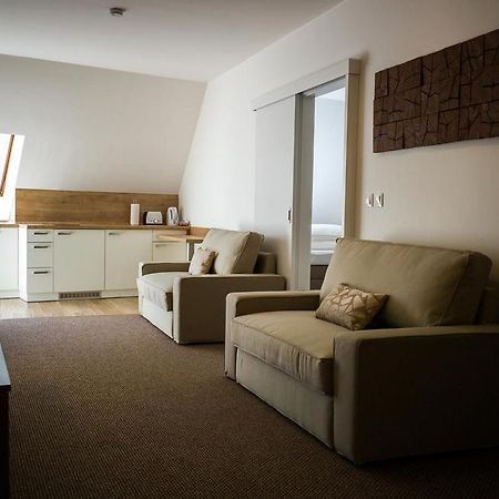 A7 Apartments Komárno Екстериор снимка