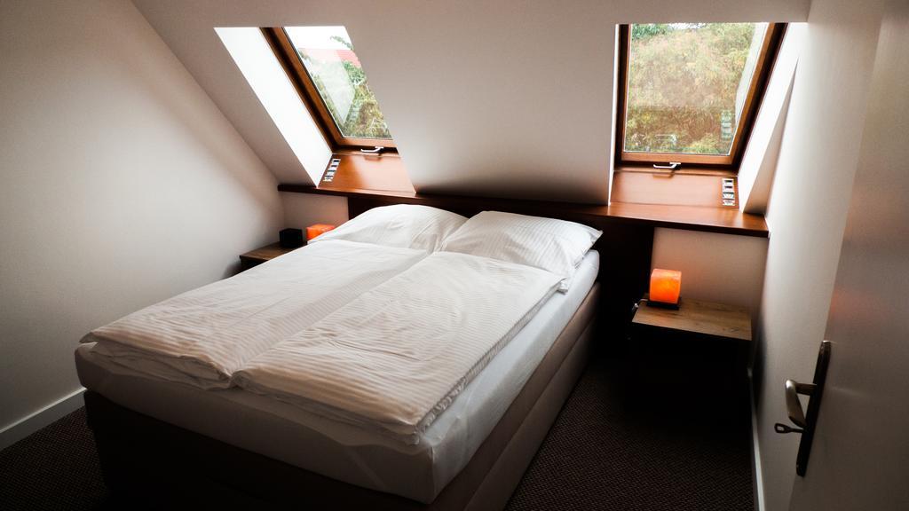 A7 Apartments Komárno Екстериор снимка